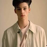 帅哥吃瓜头像高清图片,帅哥吃瓜瞬间，魅力四溢的视觉盛宴